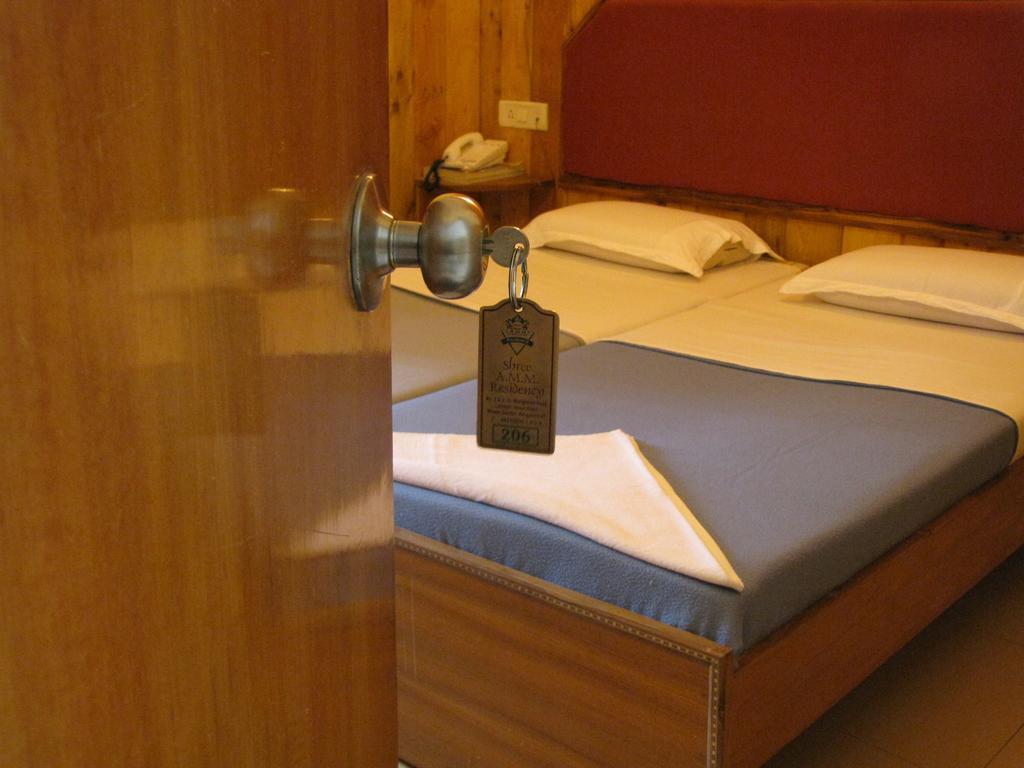 Hotel O Shree Amm Residency Bangalore Chambre photo